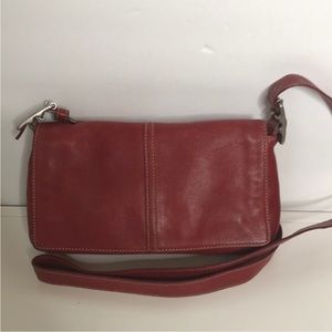 COACH VINTAGE RED LEATHER CROSSBODY BAG